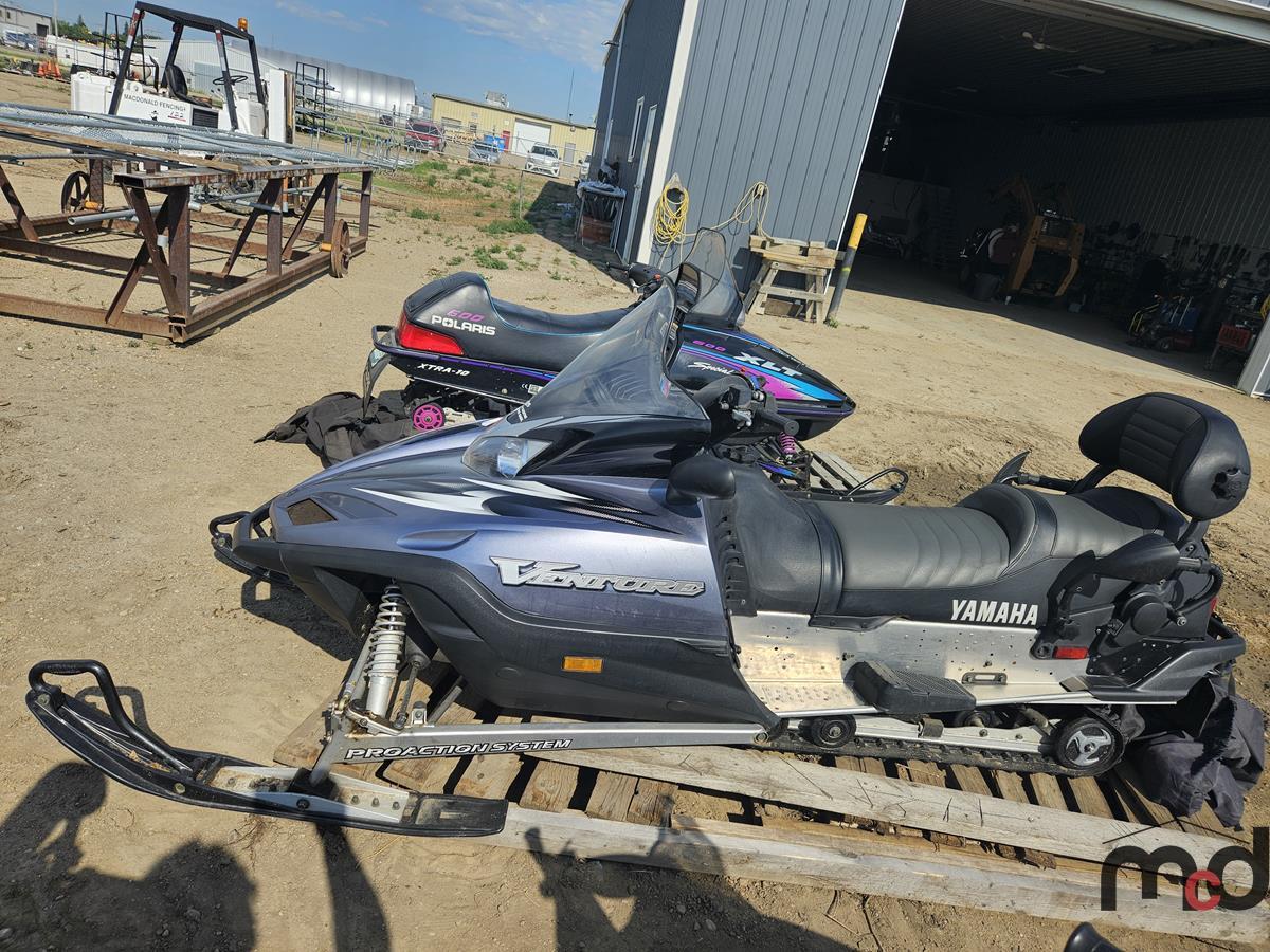 2004 Yamaha Venture 600cc Triple Snowmobile